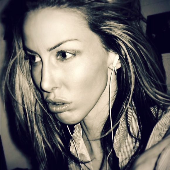 Meet your posher - Picture 4 of 4